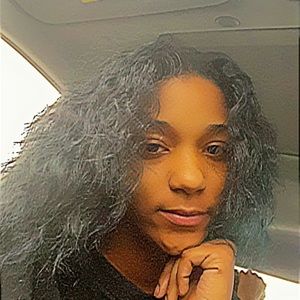 Meet your Posher, Teonia